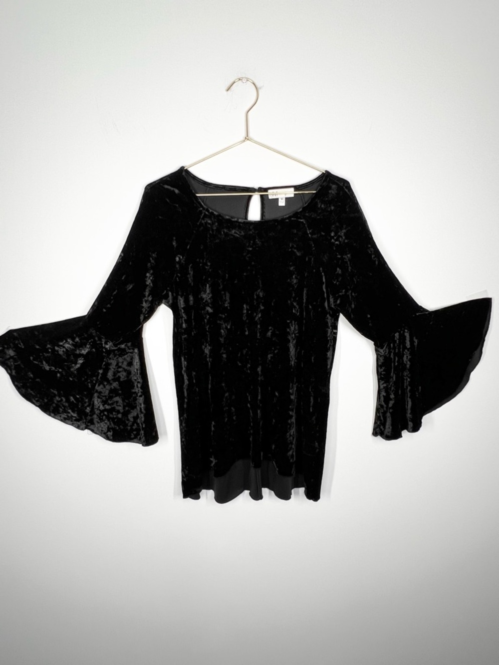 Neiman Marcus Black Velvet Bell Sleeve High Low Hem Witchy Boho Blouse Medium